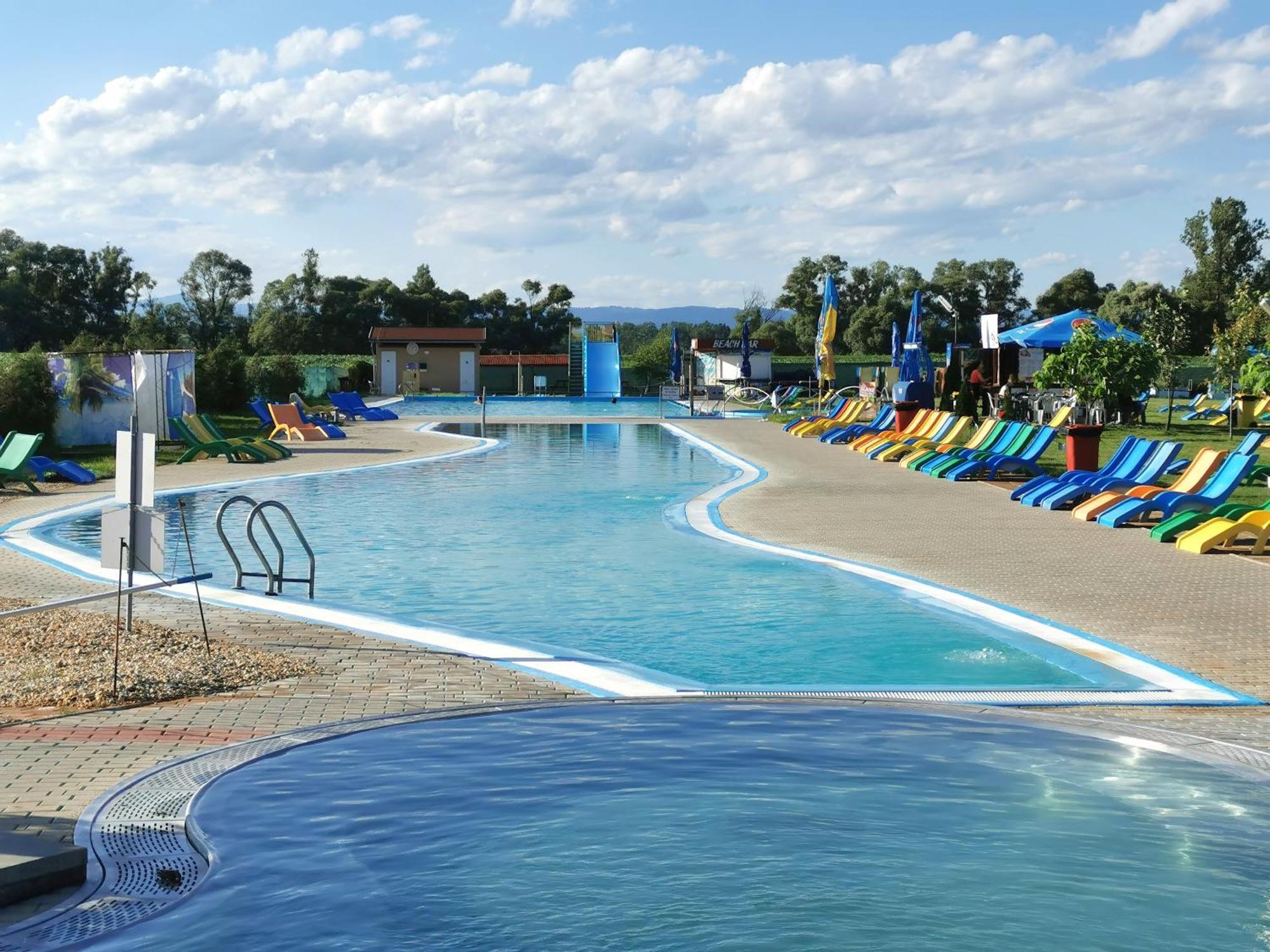 Drevenice Rapovce Novolandia Exterior foto